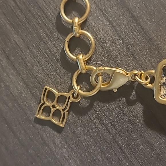 Necklace - Picture 2 of 3